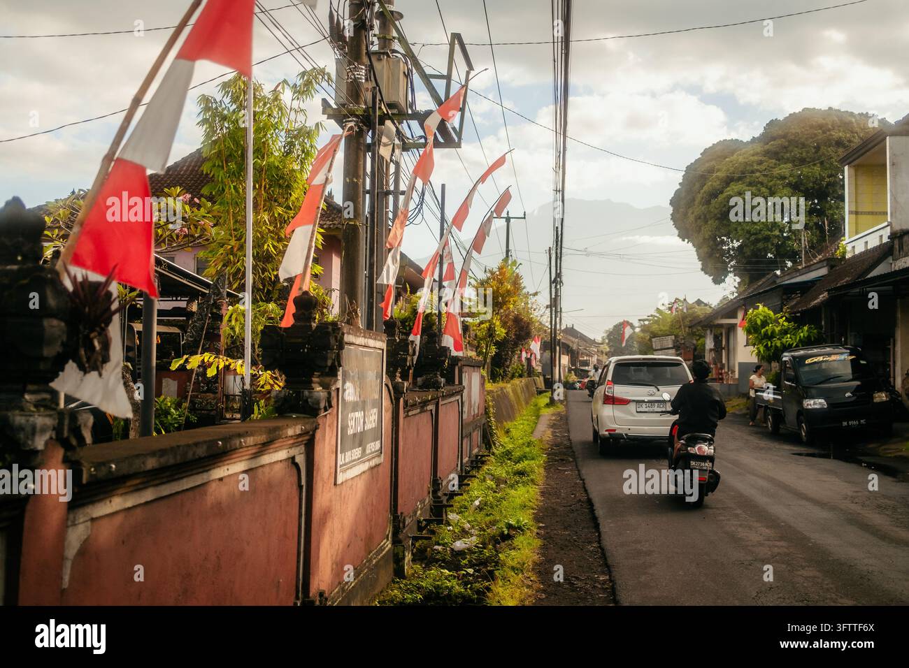 Rural road scene featuring motorcycle hi-res stock photography and ...