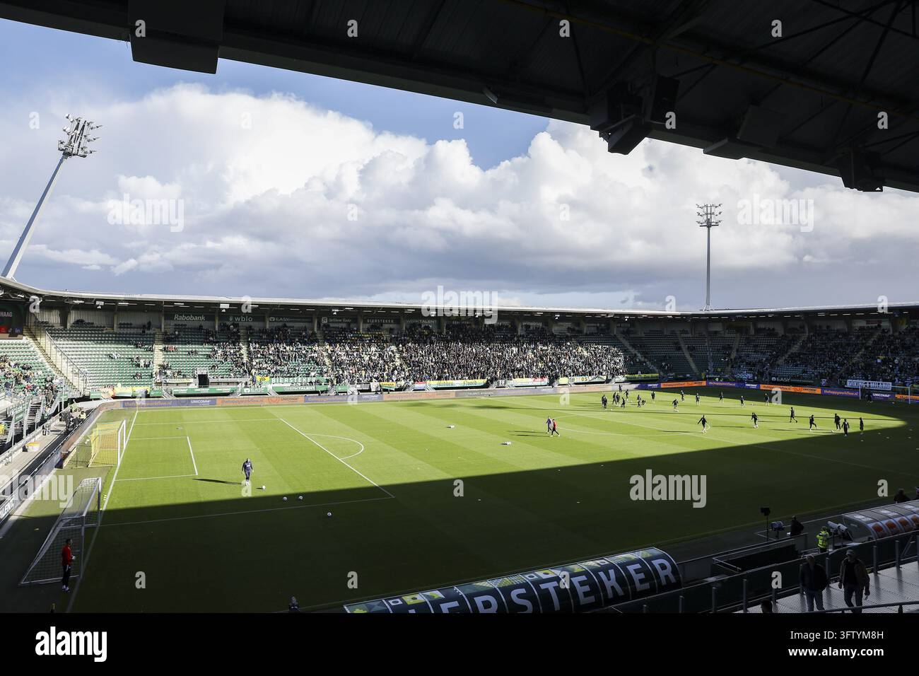 THE HAGUE - Overview of the stadium prior to the Dutch Eredivisie match ...