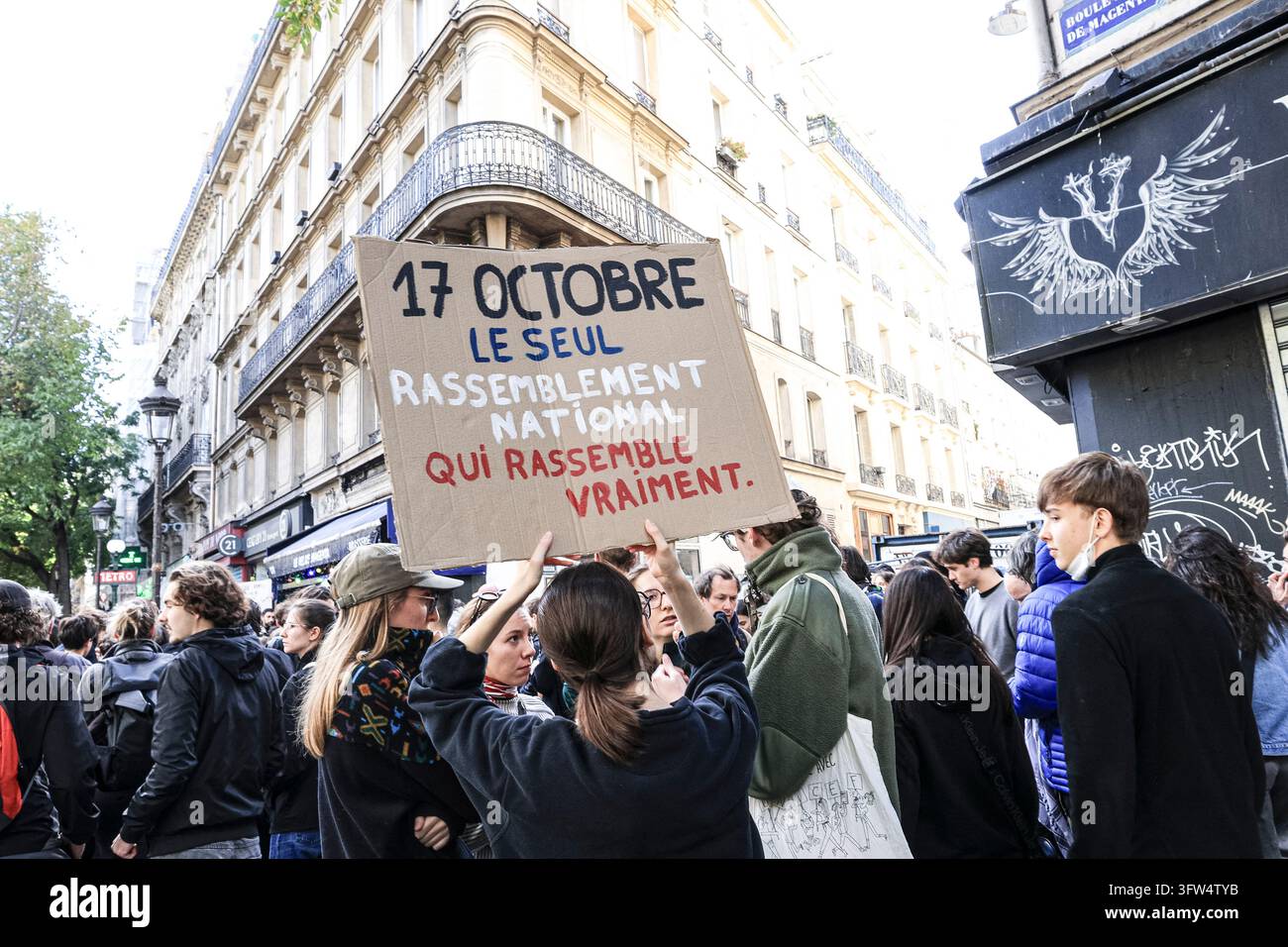 October 17 2026 hi-res stock photography and images - Alamy