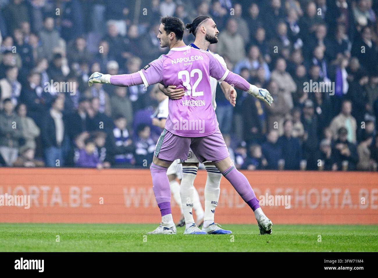 Justin Heekeren, goalkeeper of RSC Anderlecht and Léo Pétrot, of RSC ...