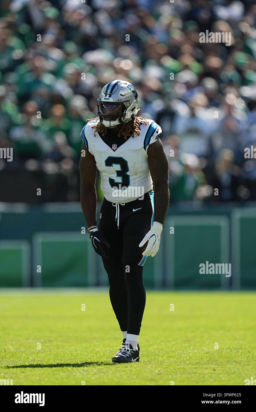 Carolina Panthers' Princely Umanmielen in action during an NFL football ...