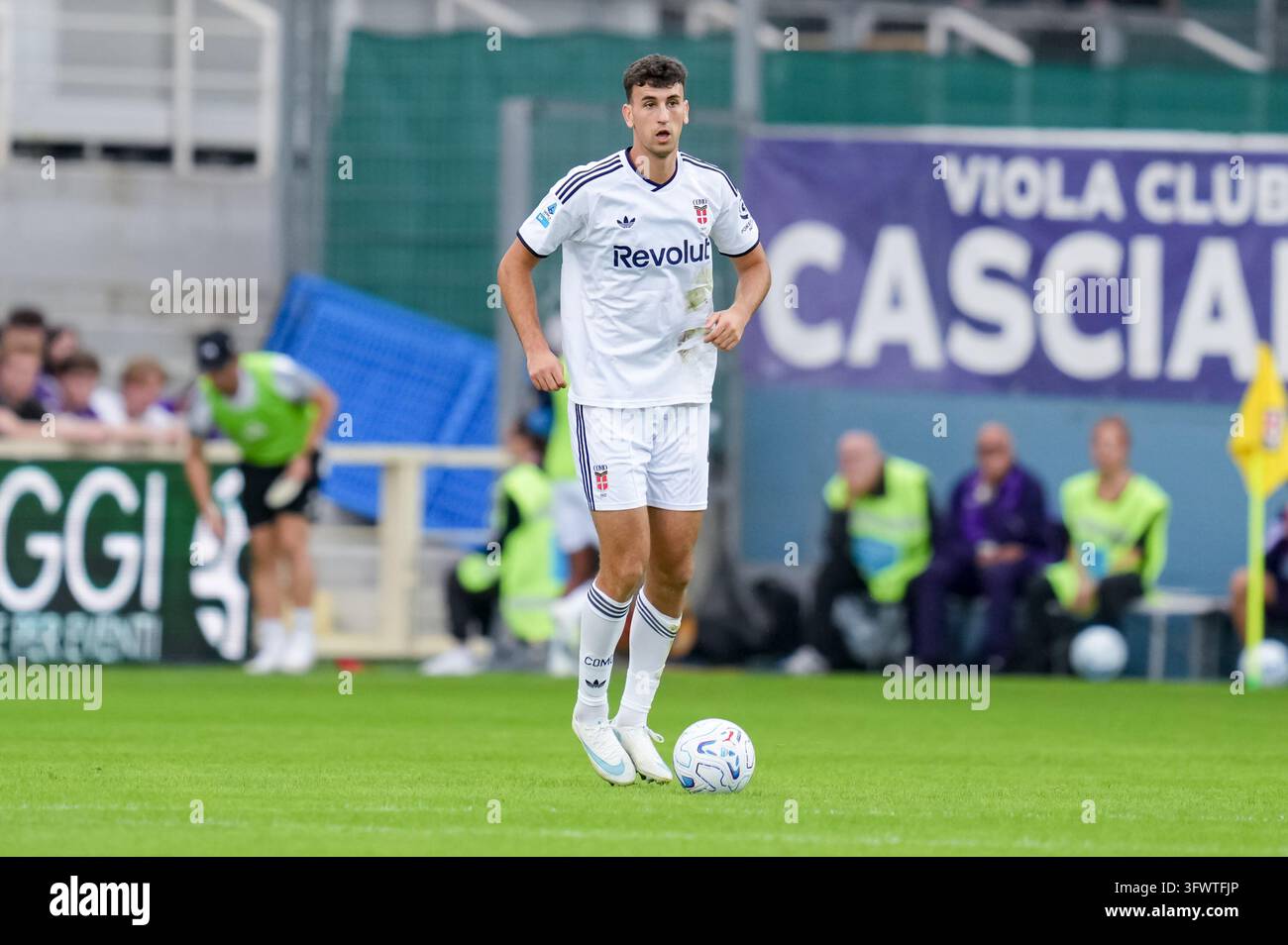 Jacobo Ramon of Como 1907 in action during the Serie A Enilive match ...