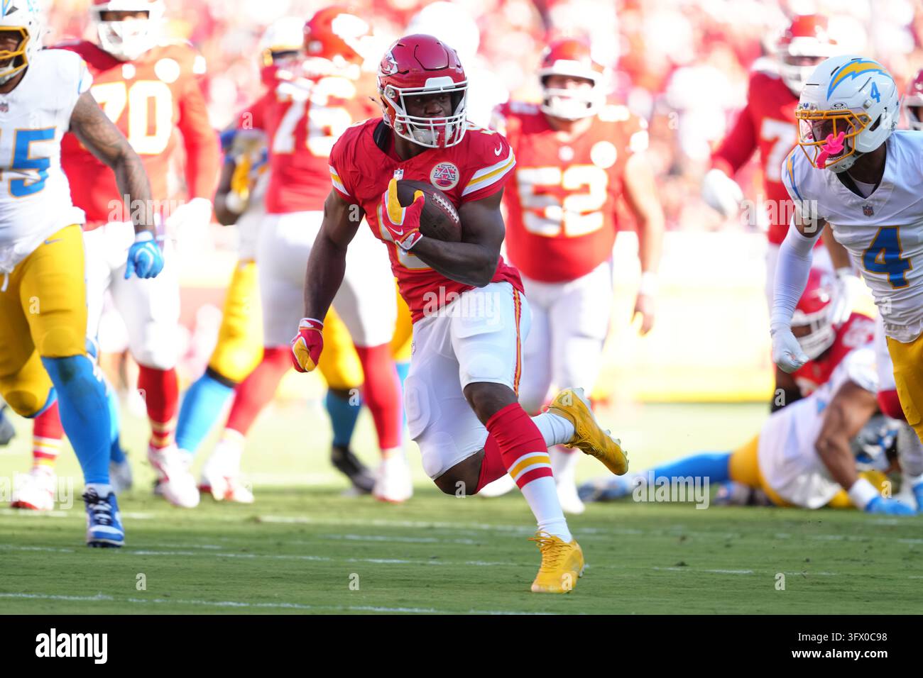 Kansas City Chiefs Running Back Kenneth Walker III Runs Against The Los kansas-city-chiefs-running-back-kenneth-walker-iii-runs-against-the-los