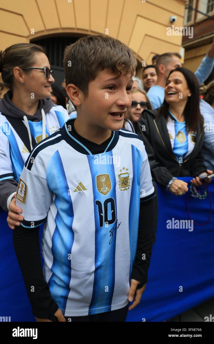 Messi fans crying after getting an autograph on their shirt, on October ...