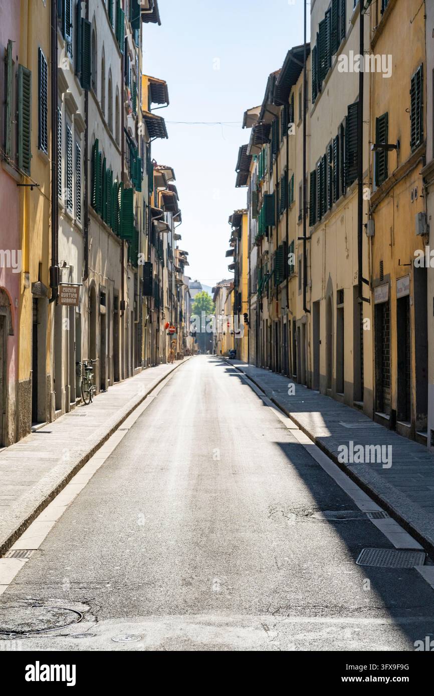 Street going through old buildings in Florence, UNESCO World Heritage ...