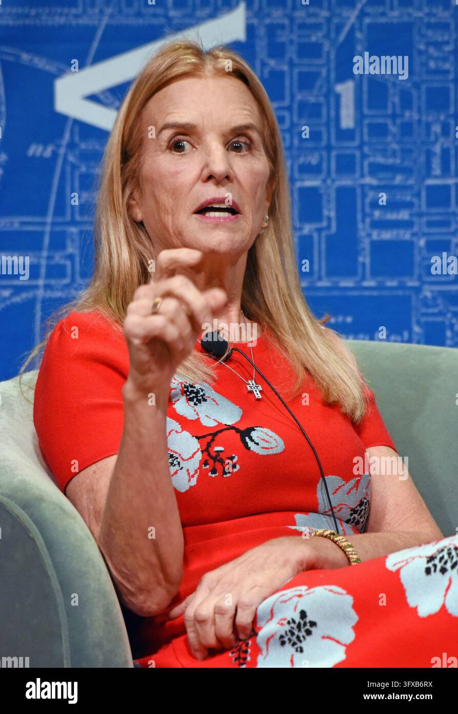 Launch Software Center Kerry Kennedy at a public appearance for Kerry Kennedy Book Launch for ...