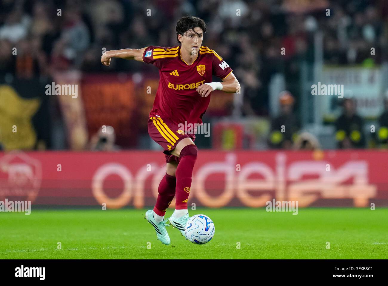 Leonardo Balerdi of AS Roma in action during the Serie A Enilive match ...