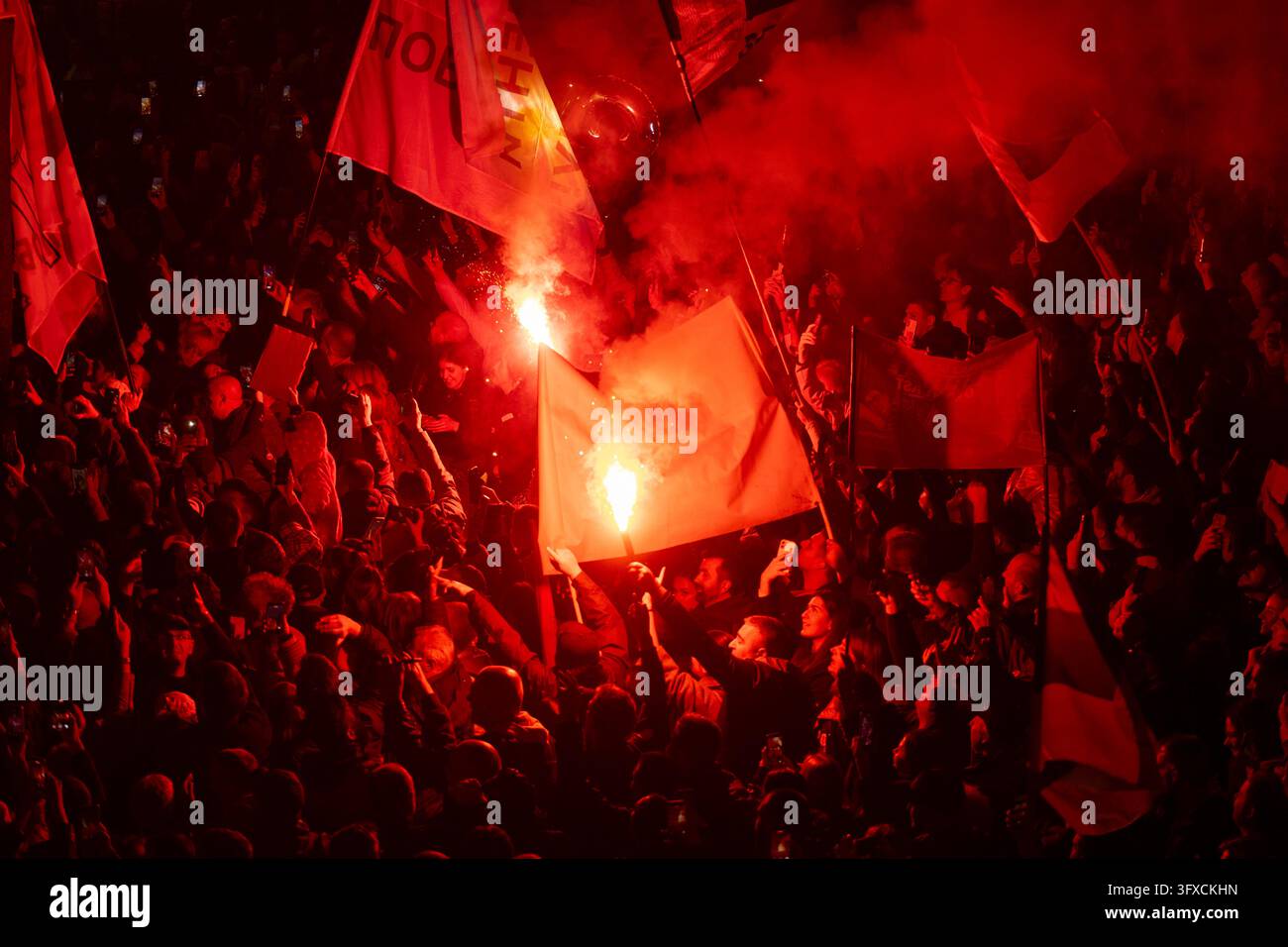 Supporters during the final election campaign rally of the 'Student ...