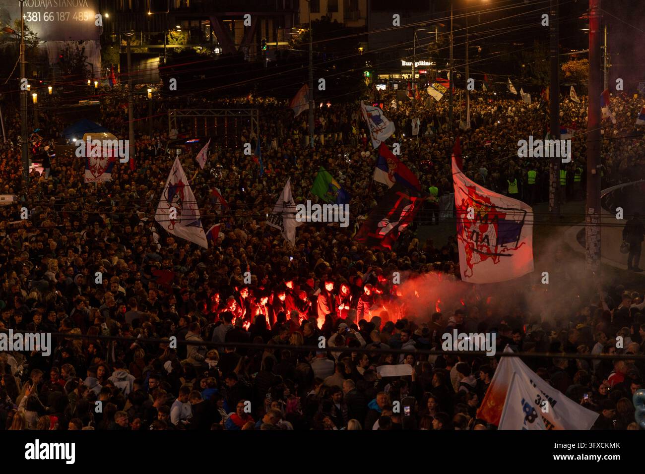 Supporters during the final election campaign rally of the 'Student ...
