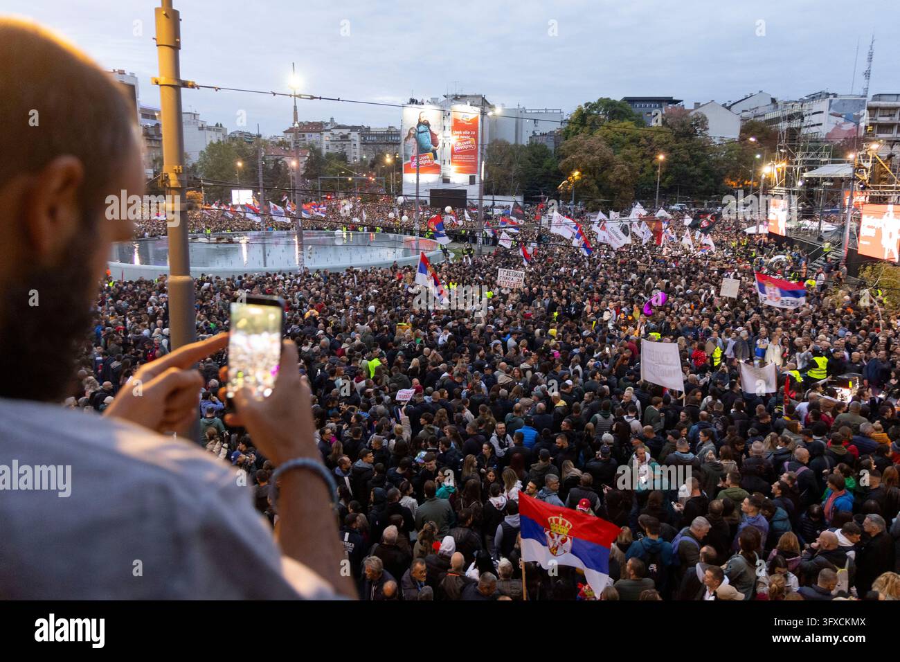 Supporters during the final election campaign rally of the 'Student ...