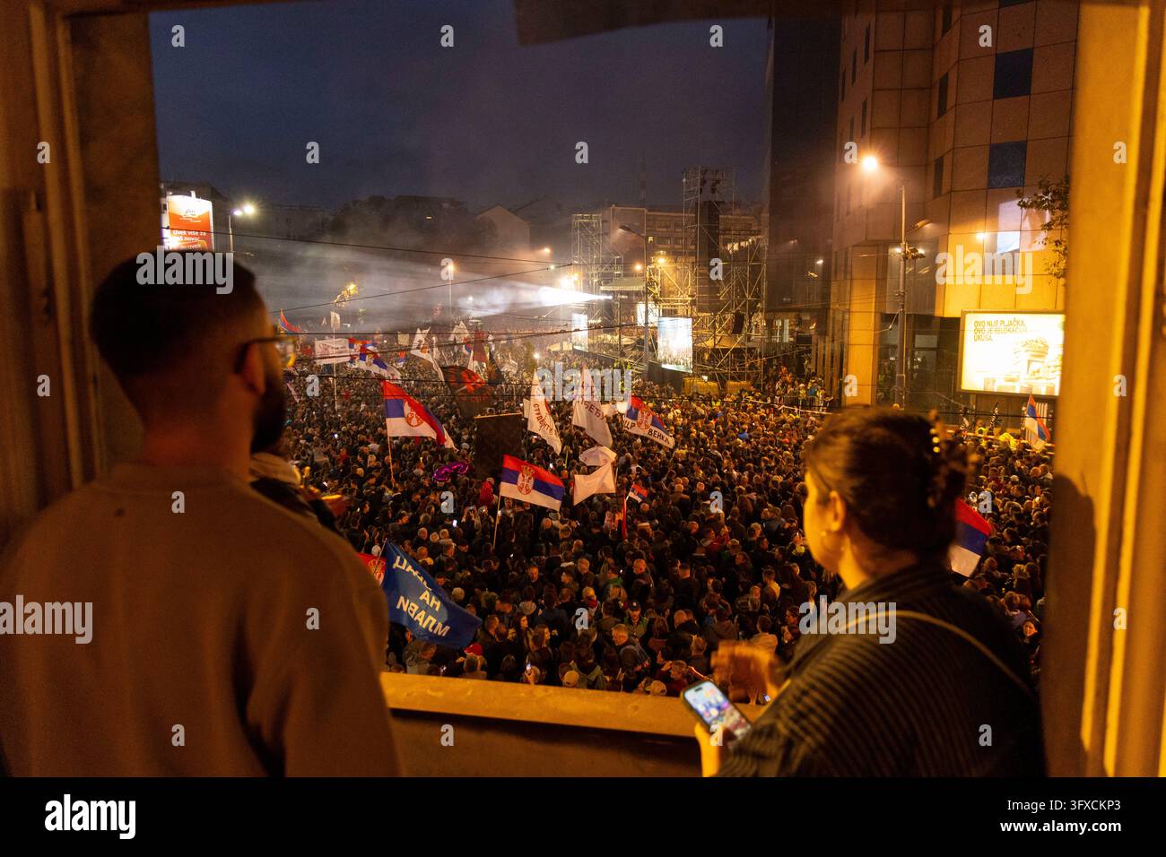 Supporters during the final election campaign rally of the 'Student ...