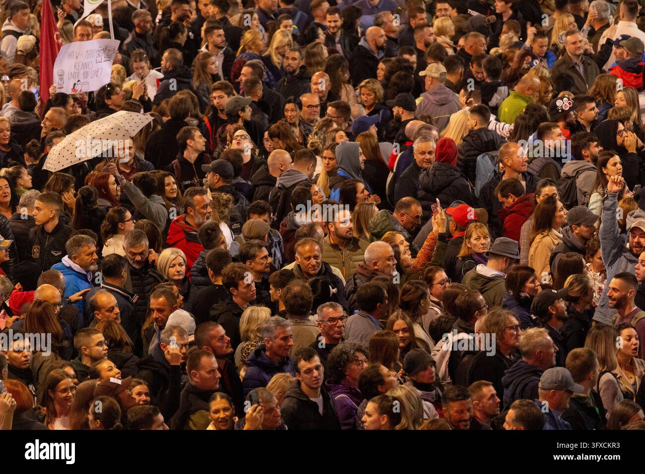 Supporters during the final election campaign rally of the 'Student ...