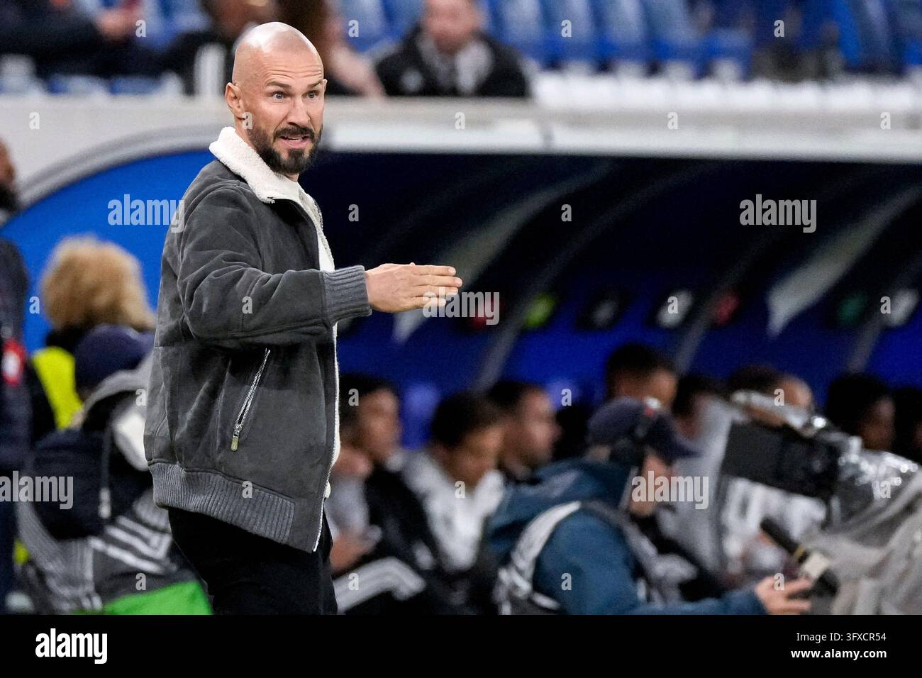 Christian Ilzer (Trainer [coach], Head Coach, Hoffenheim), gives ...