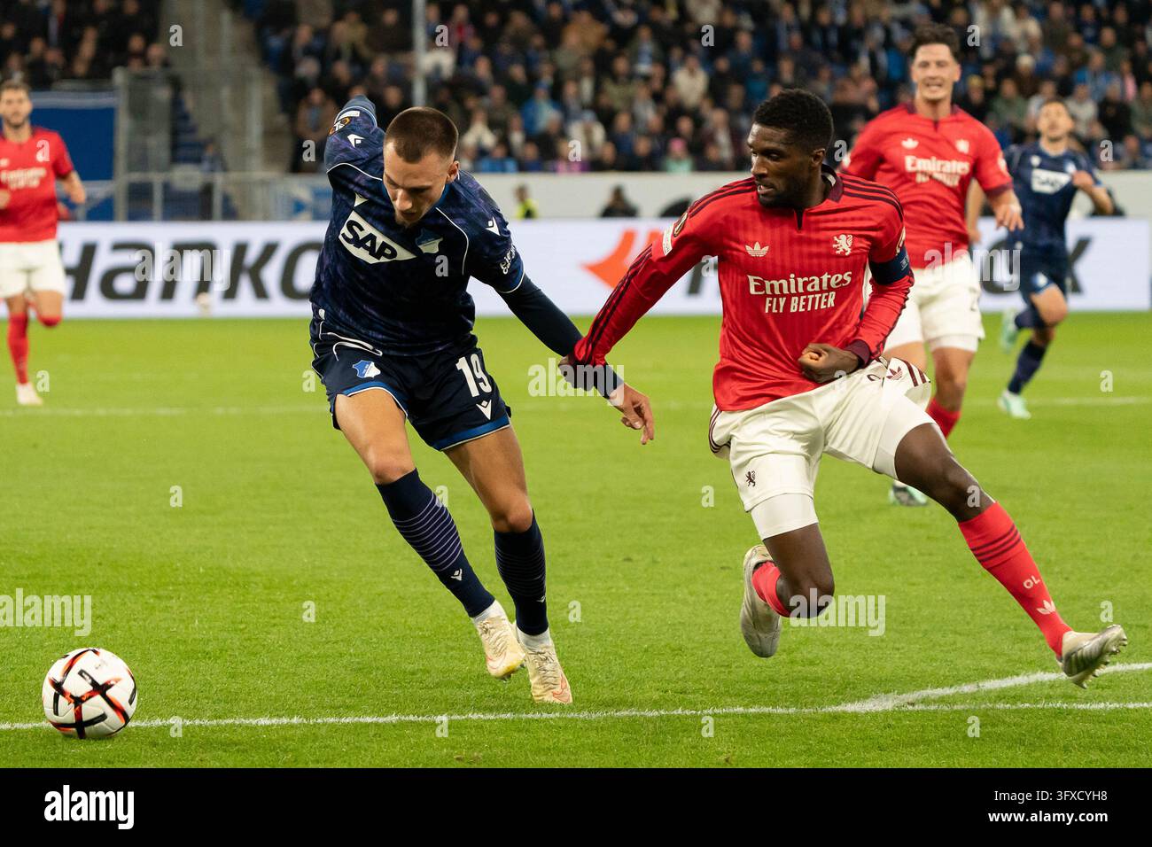 Tim Lemperle (Hoffenheim, #19) runs alone towards the goal [goal], big ...