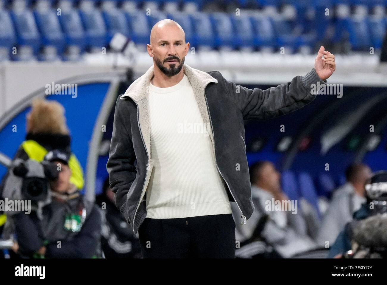 Christian Ilzer (Trainer [coach], Head Coach, Hoffenheim), gives ...