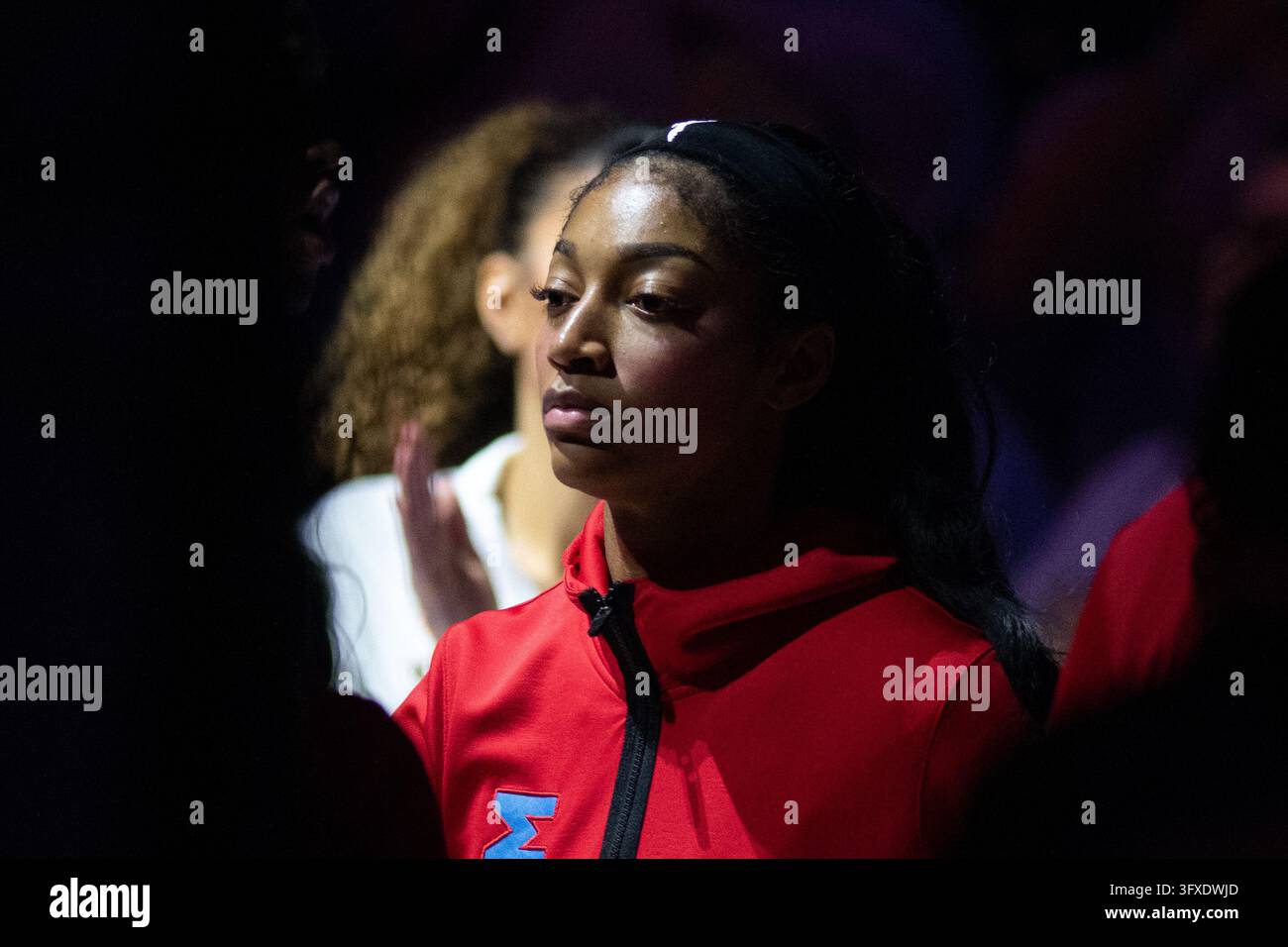 SAN FRANCISCO, CALIFORNIA - OCTOBER 19: Angel Reese #5 of the Atlanta ...