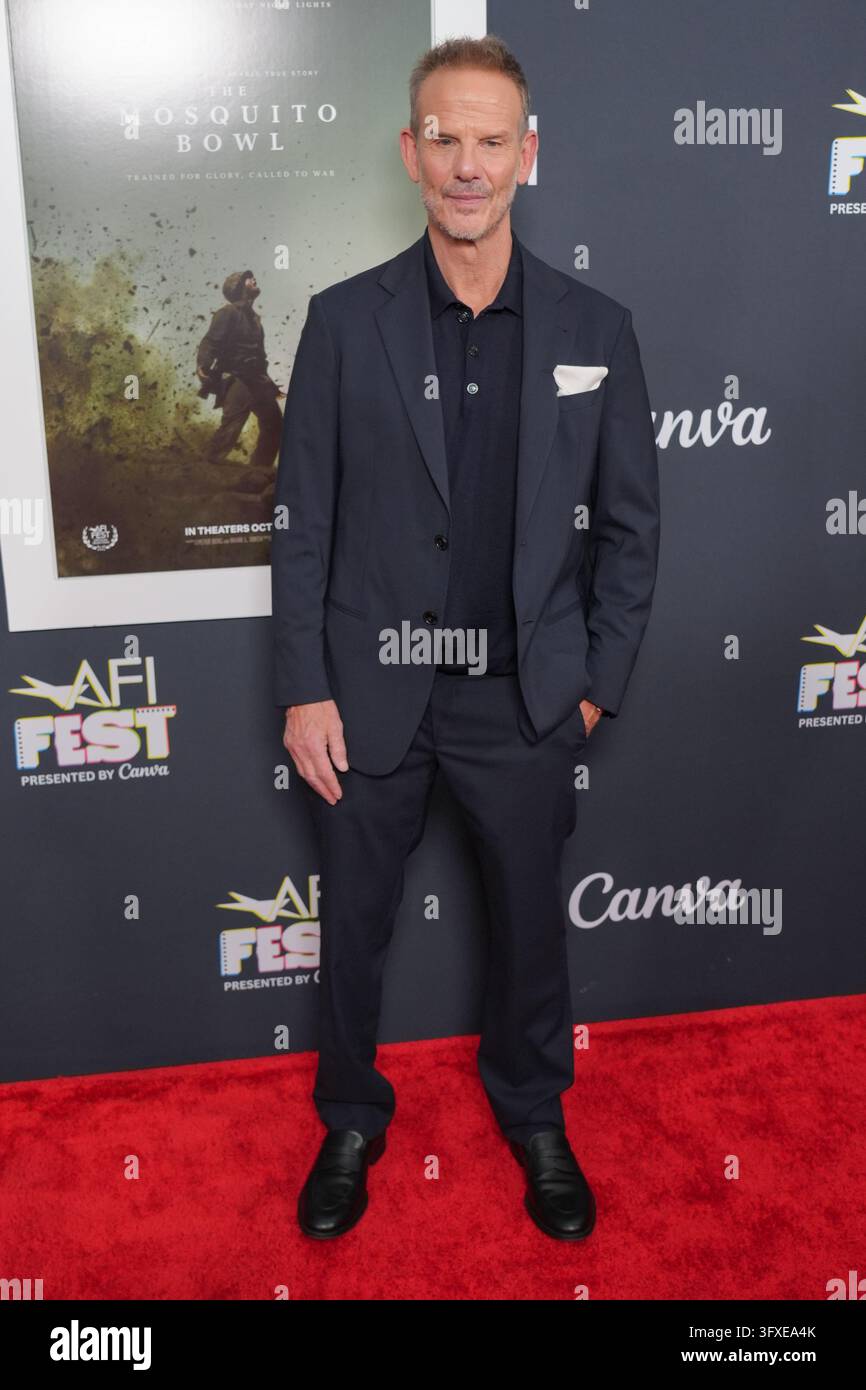 Peter Berg arrives at the AFI Fest premiere of 