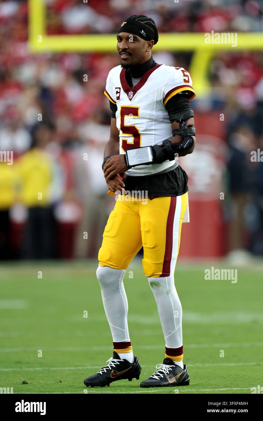 Washington Commanders quarterback Jayden Daniels (5) stands on the ...