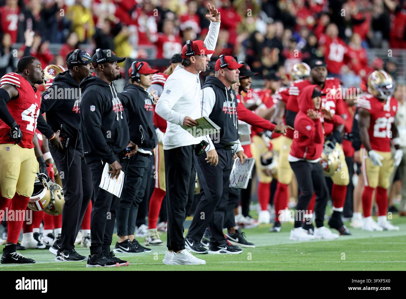 Washington Commanders New Roster San Francisco 49ers head coach Kyle Shanahan gestures during an NFL ...