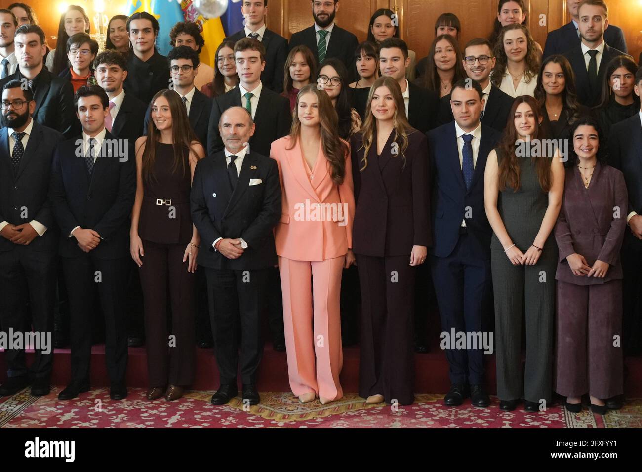 Princess Leonor de Borbon and Sofia de Borbon during an audience with ...