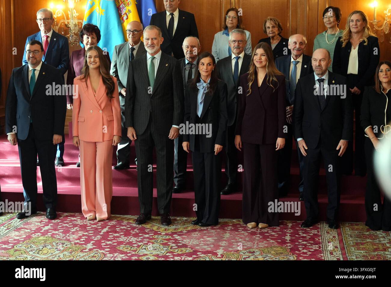 Spanish King Felipe and Queen Letizia with Princess Leonor de Borbon ...