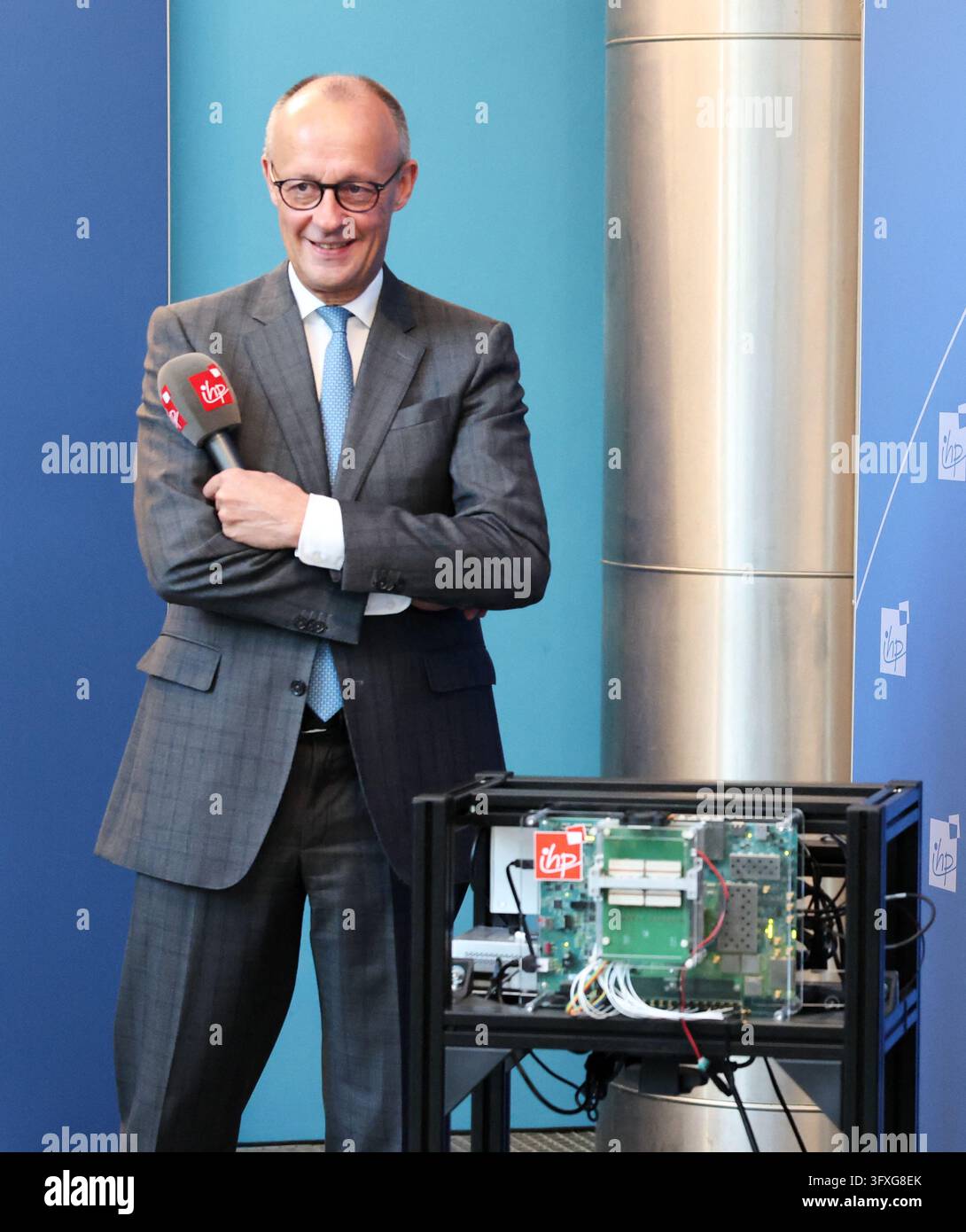 23 October 2026, Brandenburg, Frankfurt (Oder): Chancellor Friedrich ...