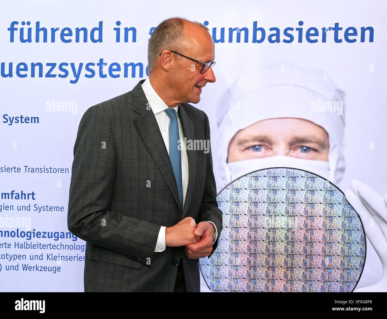 23 October 2026, Brandenburg, Frankfurt (Oder): Chancellor Friedrich ...