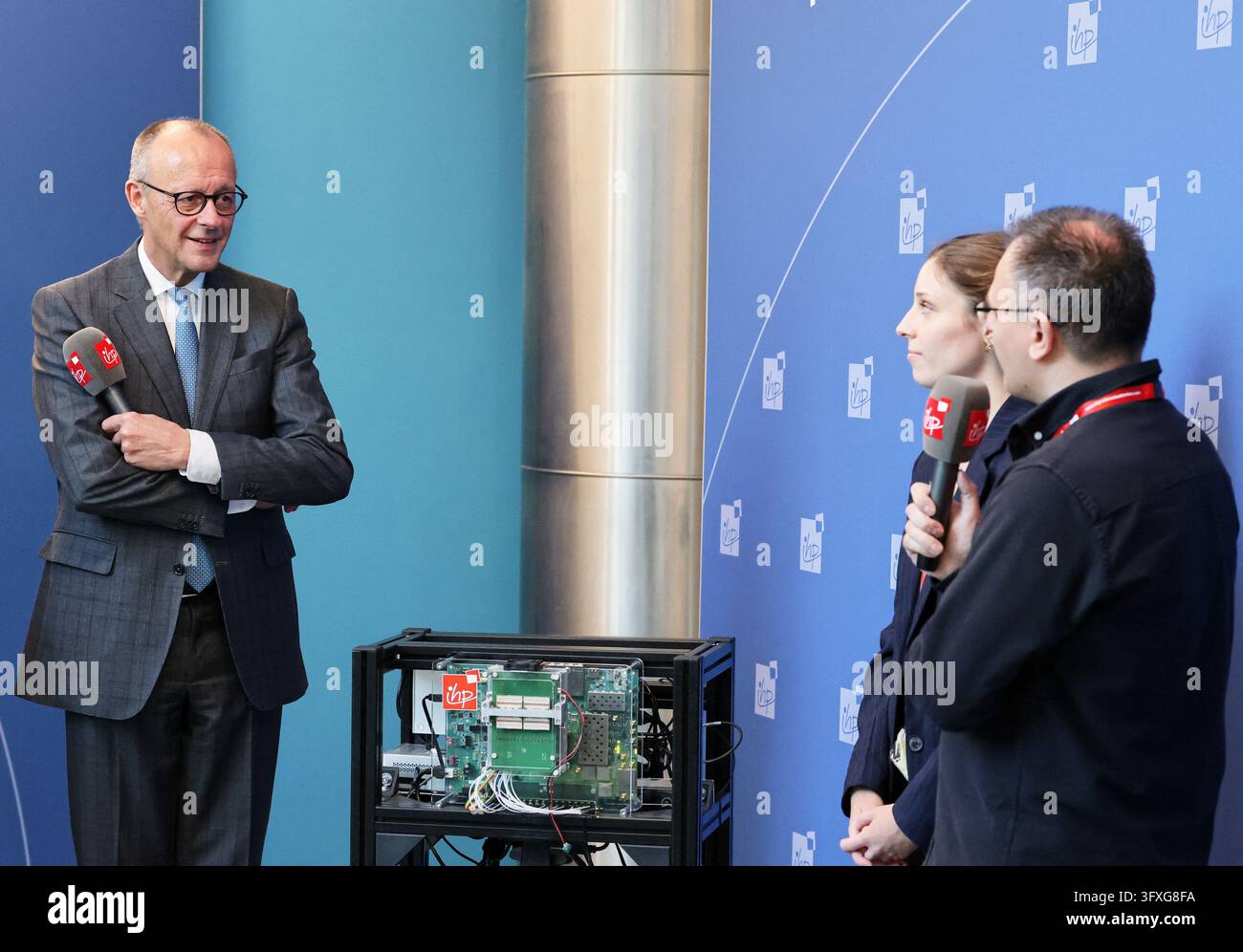 23 October 2026, Brandenburg, Frankfurt (Oder): Chancellor Friedrich ...