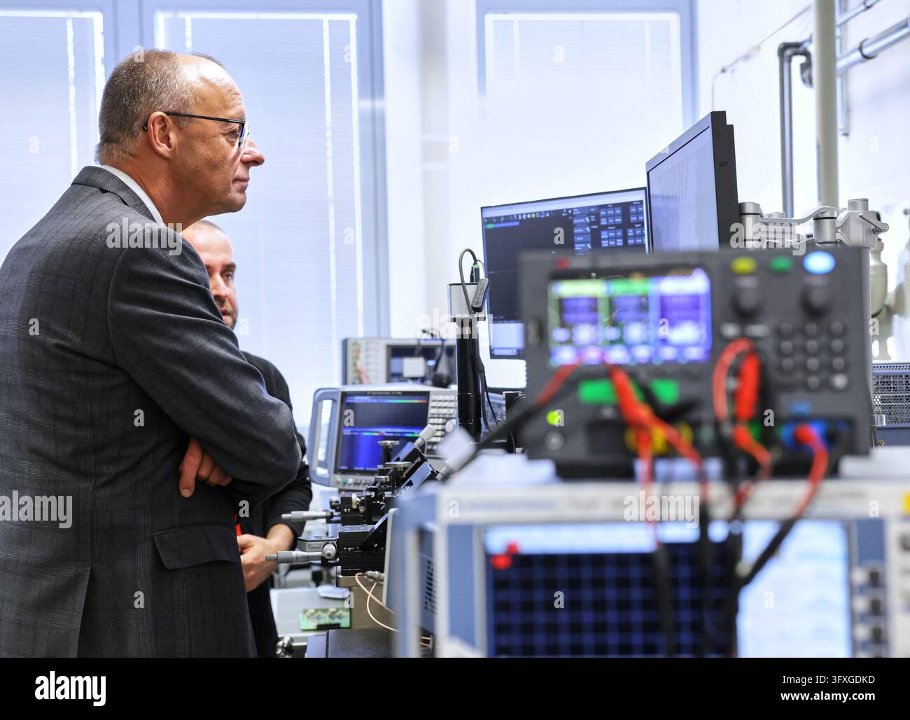 23 October 2026, Brandenburg, Frankfurt (Oder): Chancellor Friedrich ...