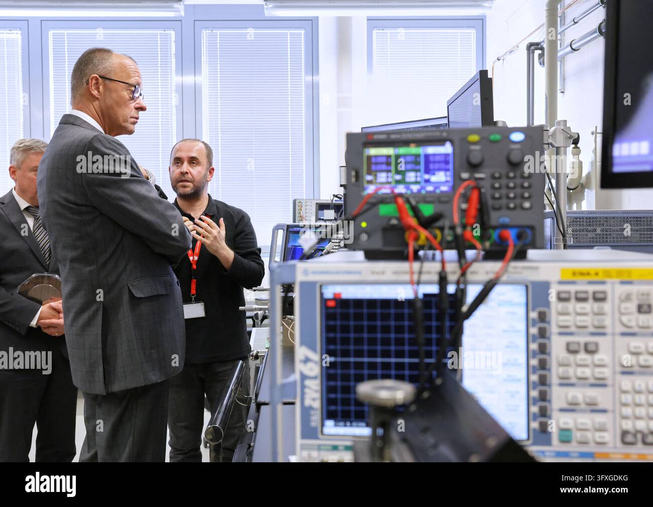 23 October 2026, Brandenburg, Frankfurt (Oder): Chancellor Friedrich ...