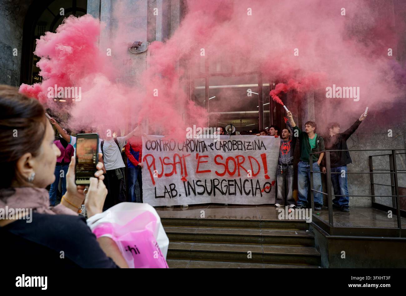 IPA90073250 - Spider-Man costumes like those seen in the Paris protests ...