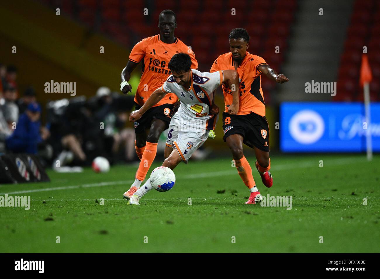 Brandon O'Neill of Perth Glory seen in action during the Round 2 A ...