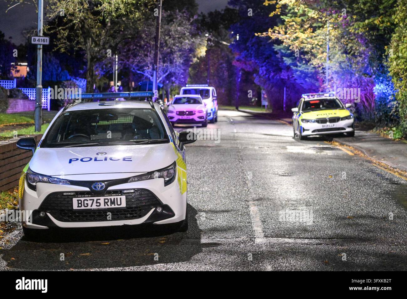 Finchfield Road West, Wolverhampton 23rd October 2026 - A large police ...
