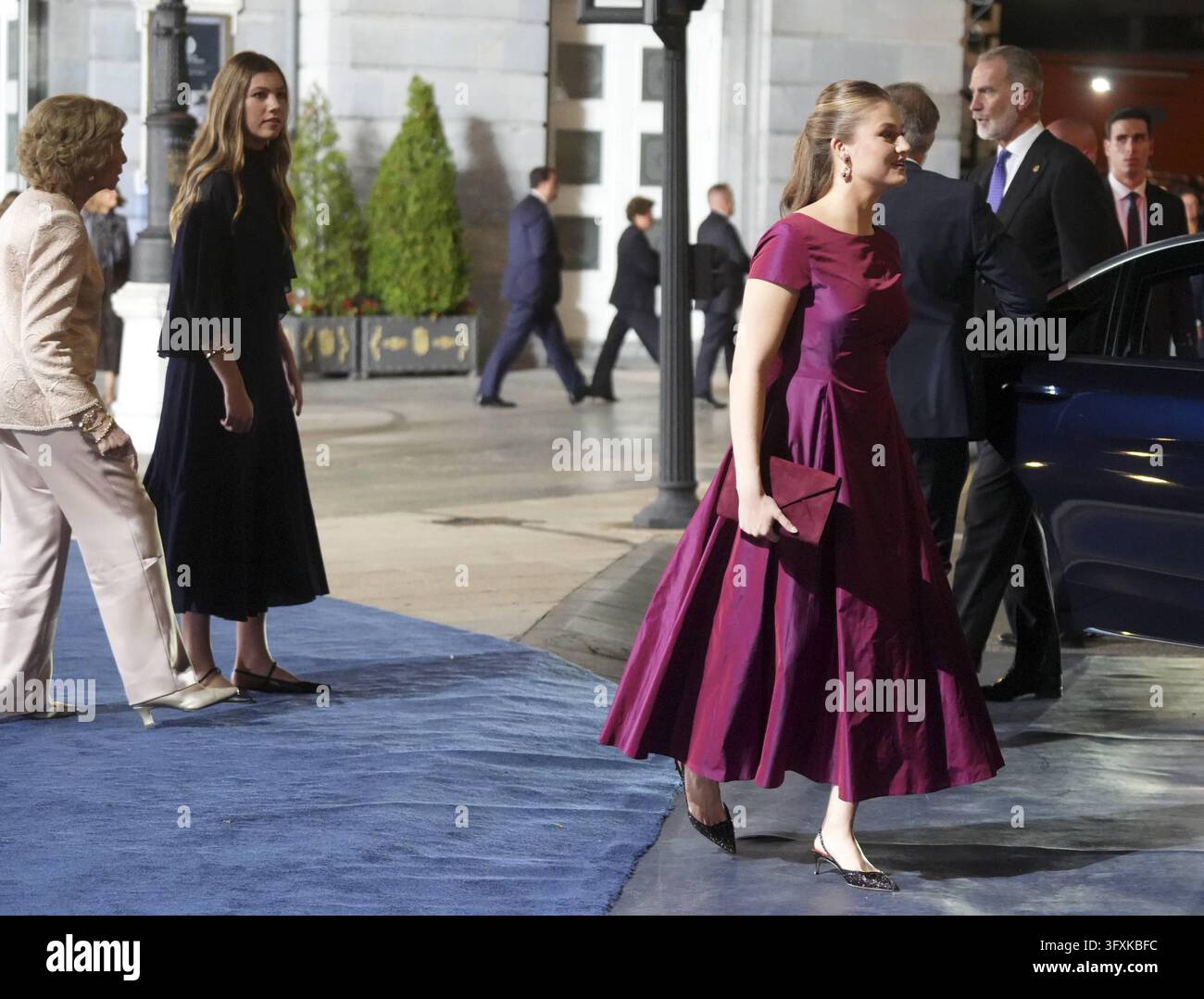 Spanish King Felipe VI and Queen Letizia during the Princess of ...