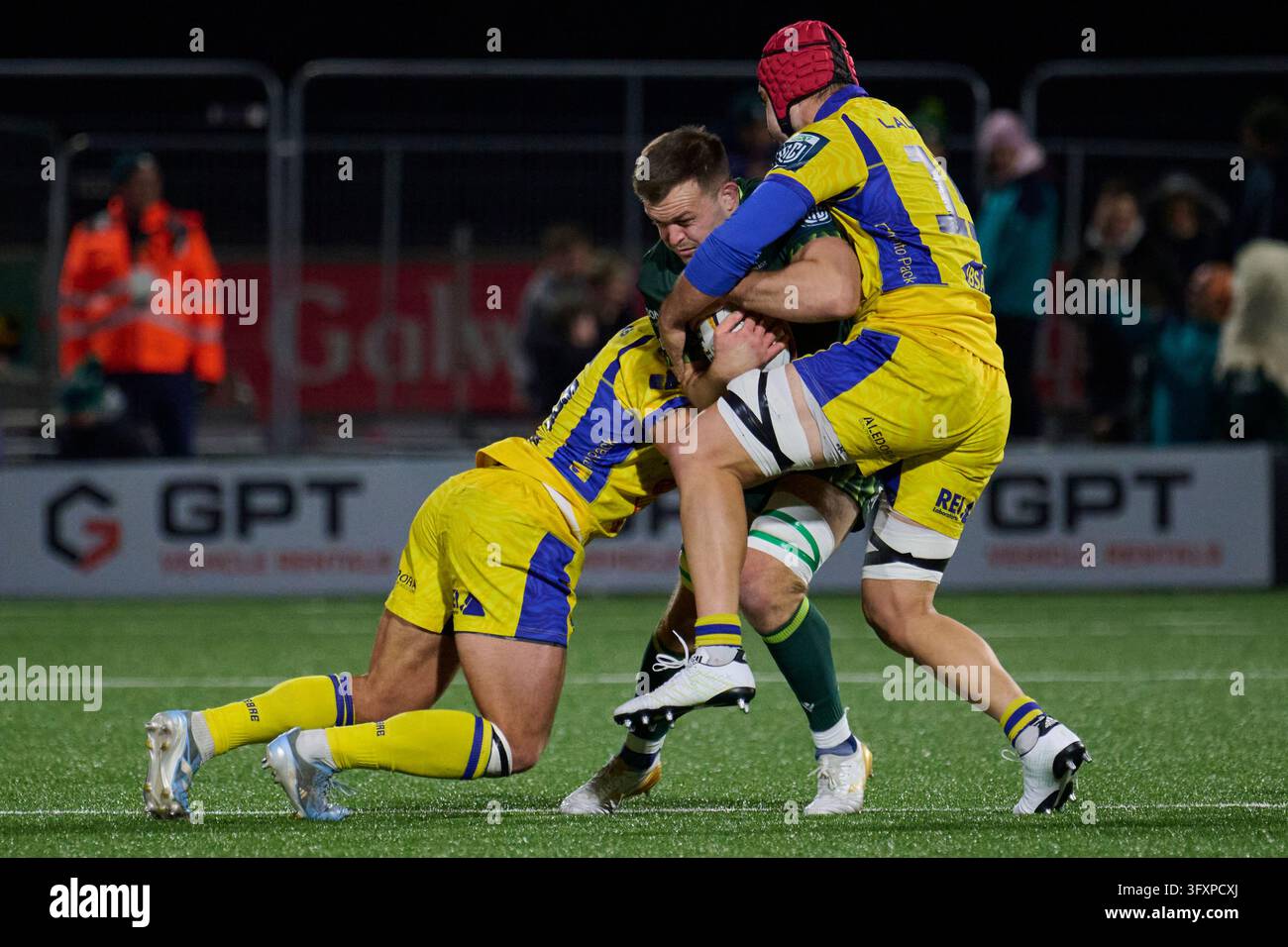 David O’Connor of Connacht with the ball during the United Rugby ...