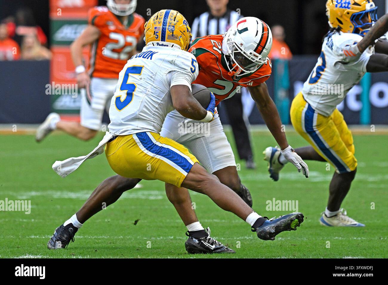 MIAMI GARDENS - OCTOBER 24: Miami defensive back Camdin Portis (21 ...