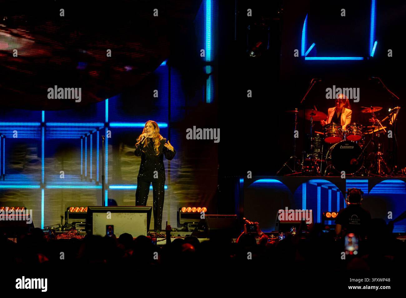The singer Leire Martínez during her performance at the Cadena 100 ...