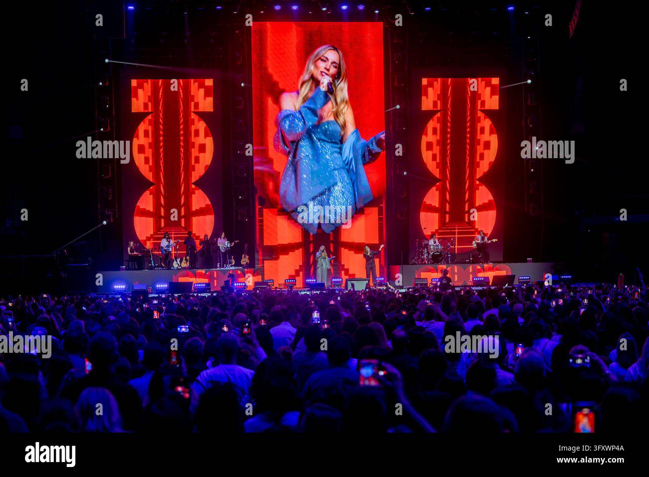The singer Edurne during her performance at the Cadena 100 charity ...