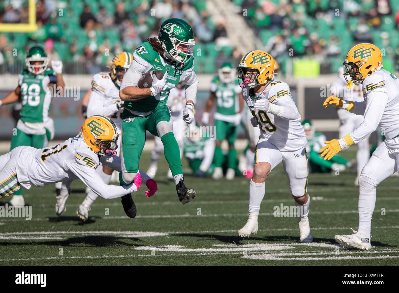 Roughriders R Saskatchewan Roughriders wide receiver Kian Schaffer-Baker (89) runs ...