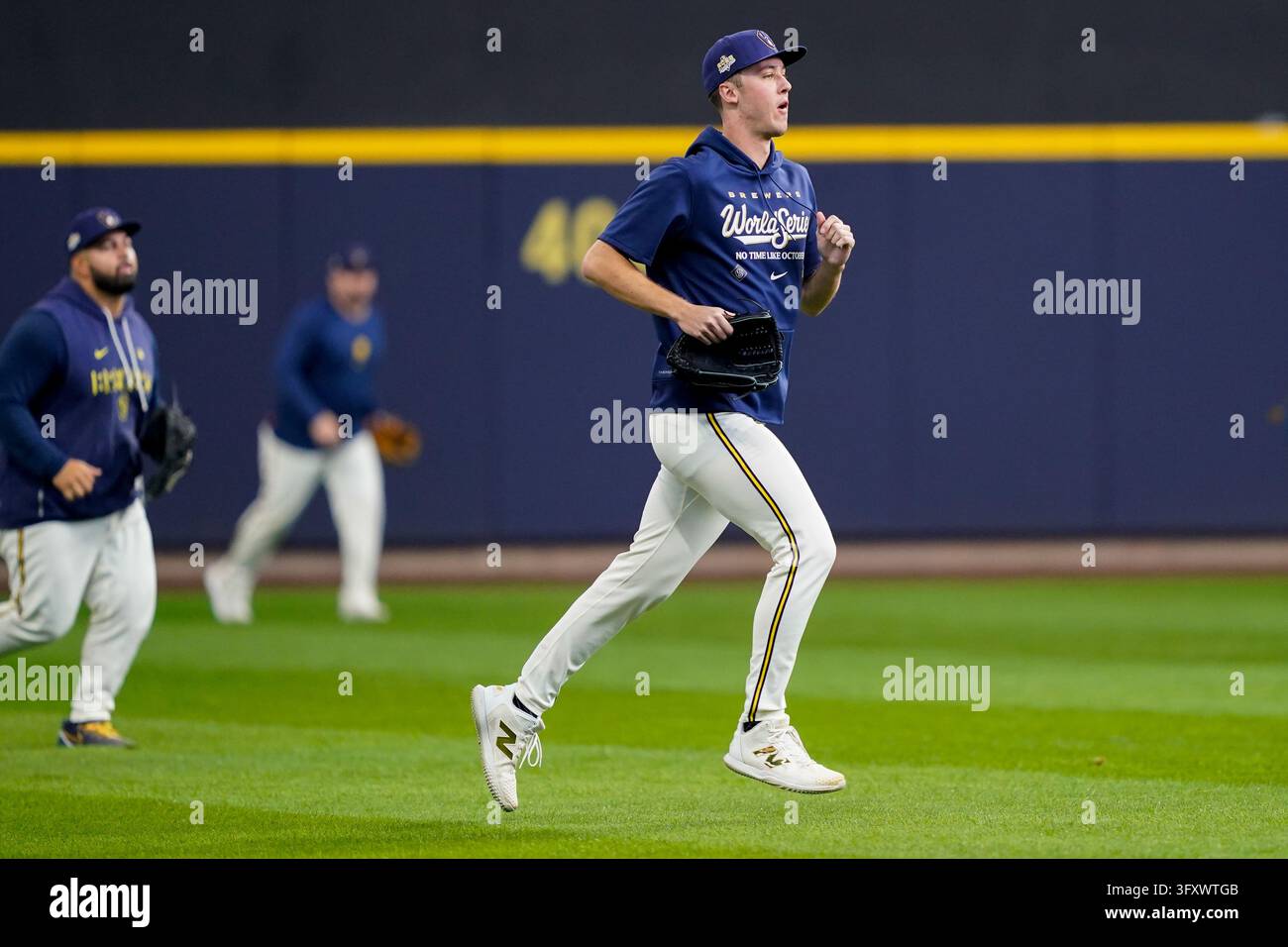 Jacobs Vector Milwaukee Brewers pitcher Jacob Misiorowski runs prior to Game 2 of ...