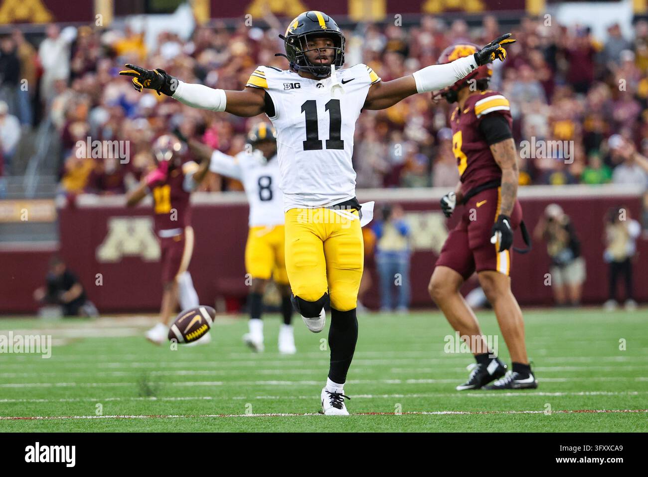 October 24, 2026, Shoreview, Minnesota, USA: Iowa Hawkeyes defensive ...