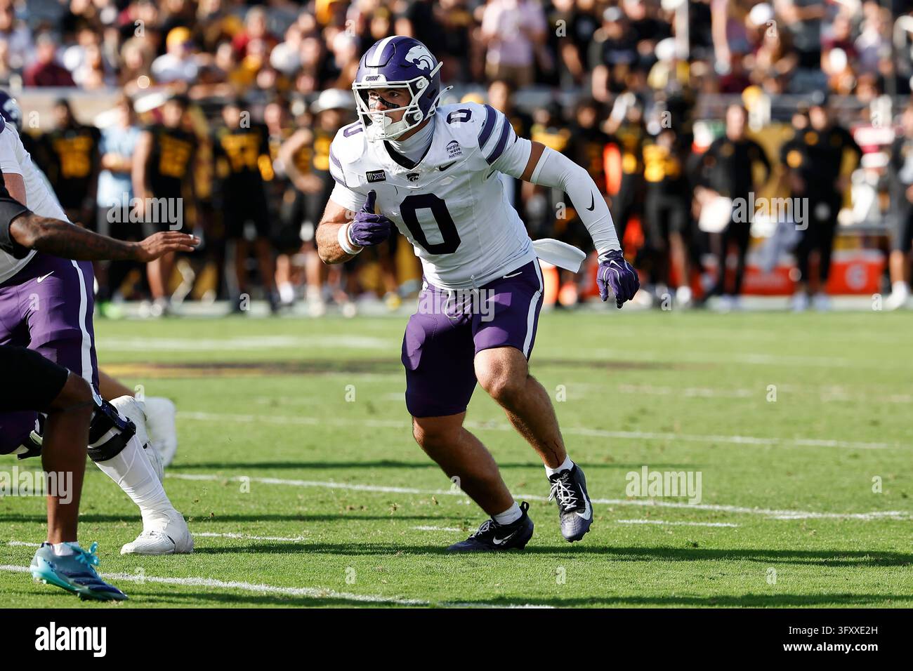 TEMPE, AZ - OCTOBER 24: Kansas State Wildcats tight end Linkon Cure (0 ...