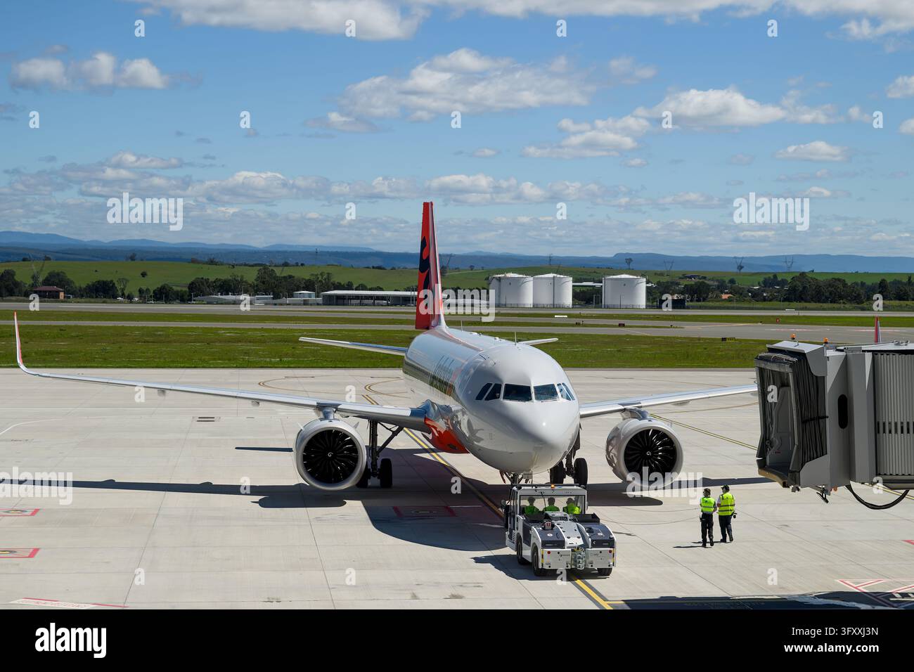First domestic flight Jetstar JQ362 leaves Western Sydney International ...