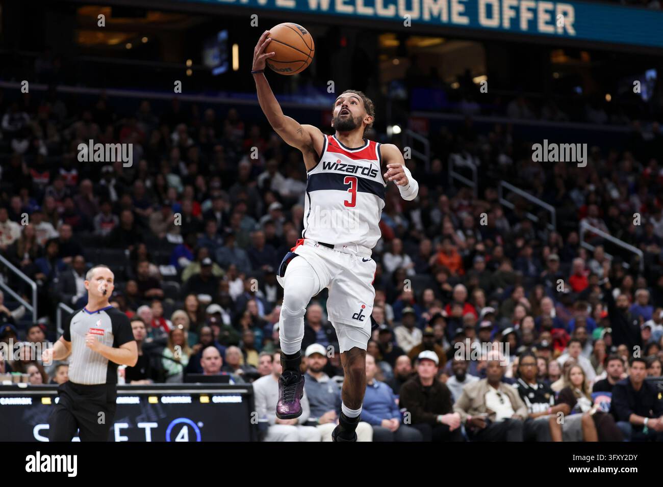 Fri Lay Washington Wizards guard Trae Young goes to the basket for a lay up ...