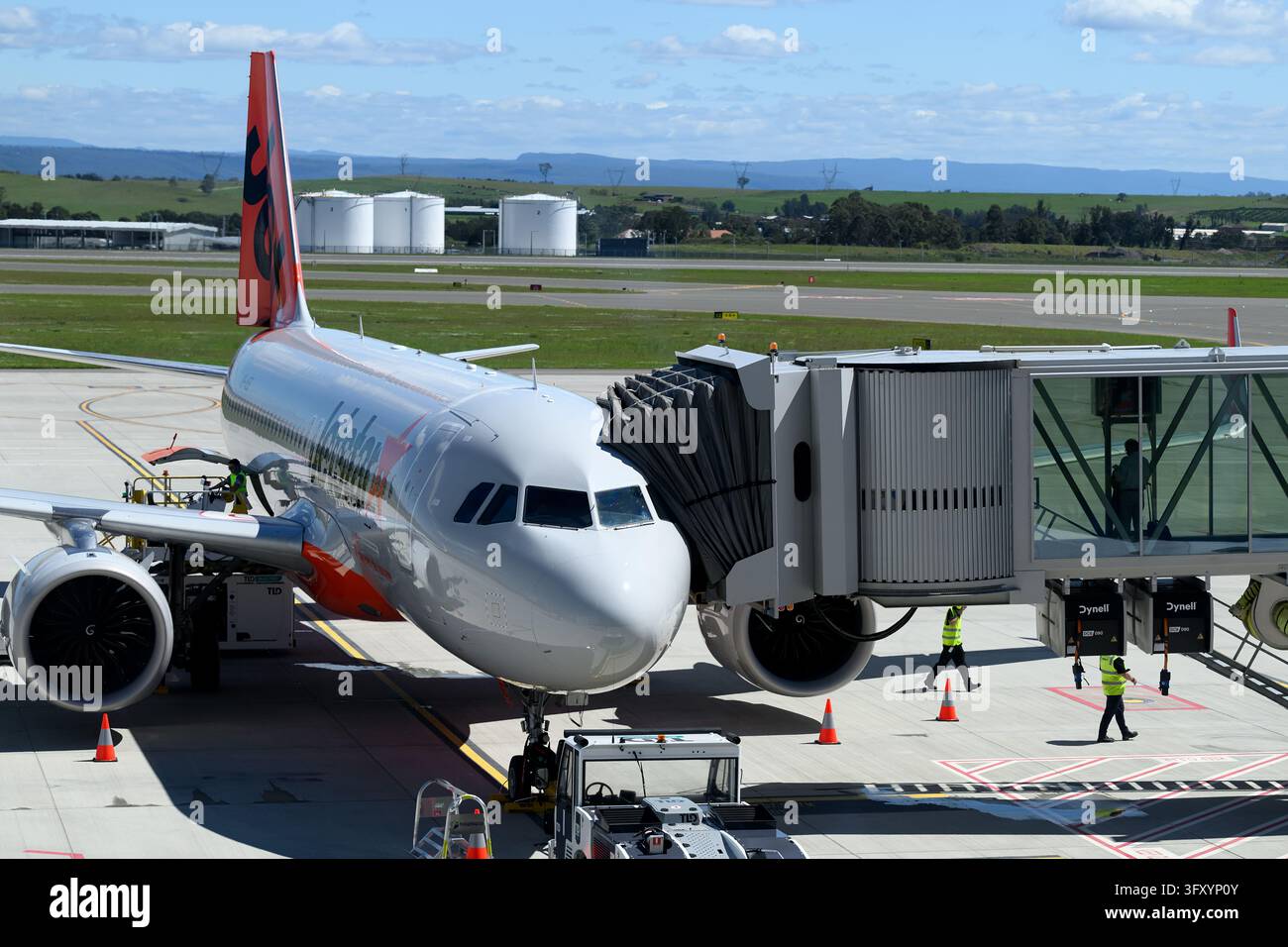First domestic flight Jetstar JQ362 leaves Western Sydney International ...