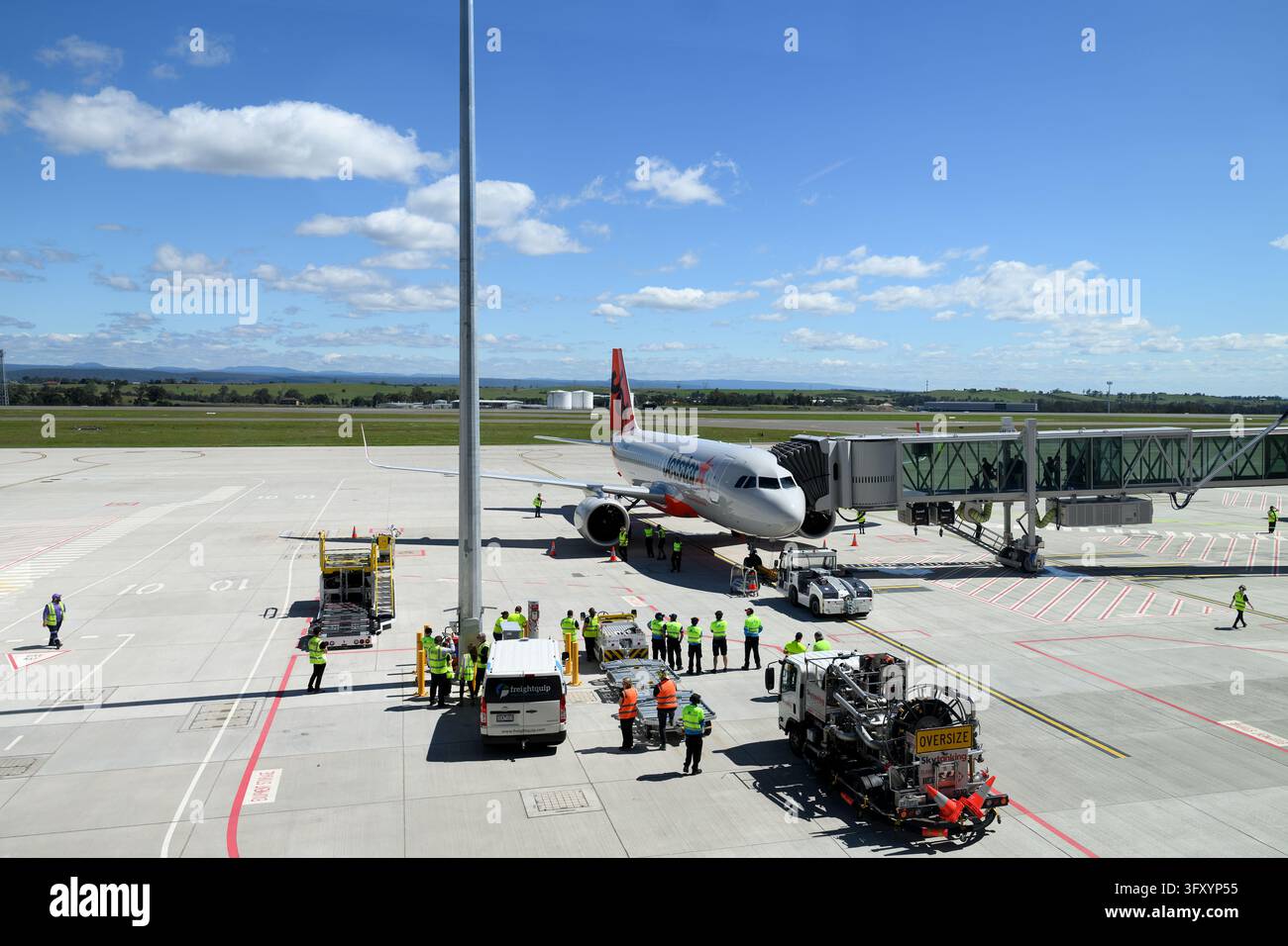 First domestic flight Jetstar JQ362 leaves Western Sydney International ...