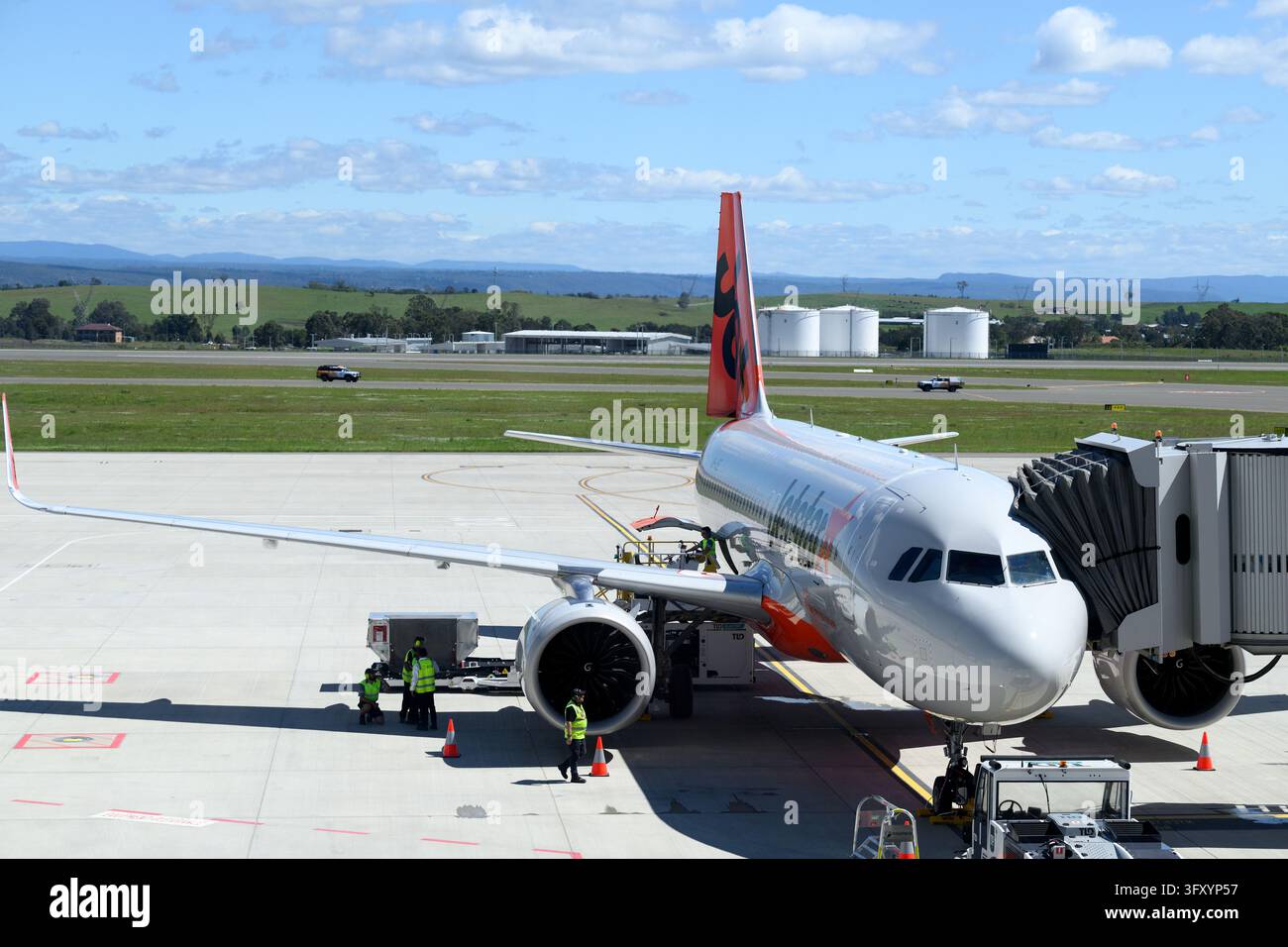 First domestic flight Jetstar JQ362 leaves Western Sydney International ...