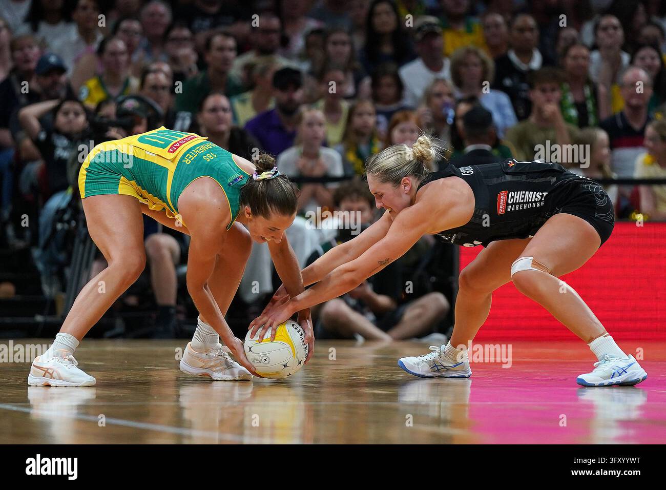 Amy Parmenter of Australia Diamonds and Maddy Gordon of Silver Ferns ...