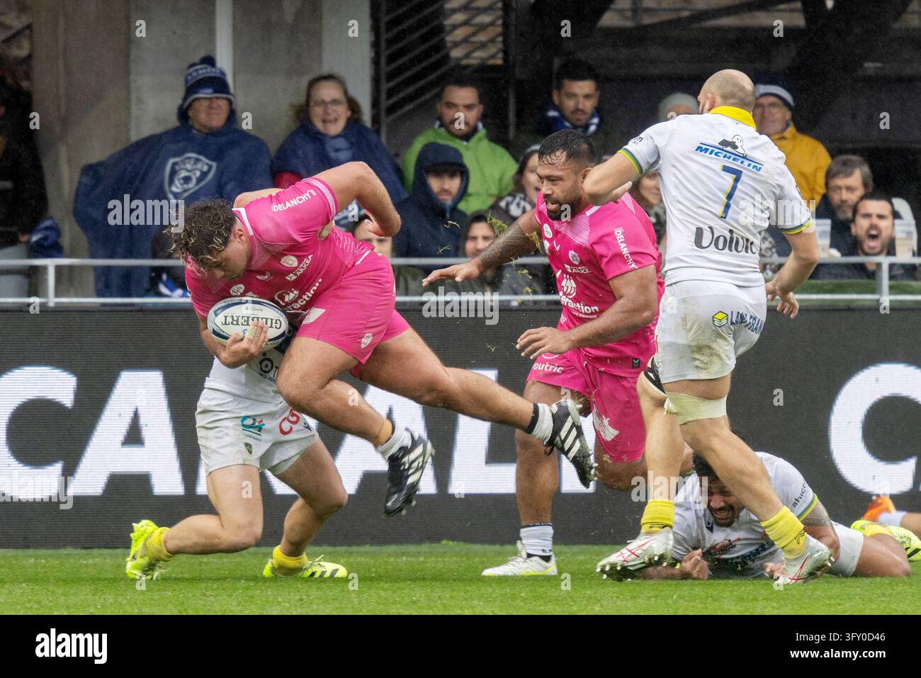 Asm Stuff Wayan de Benedittis of Vannes during the French championship Top 14 ...