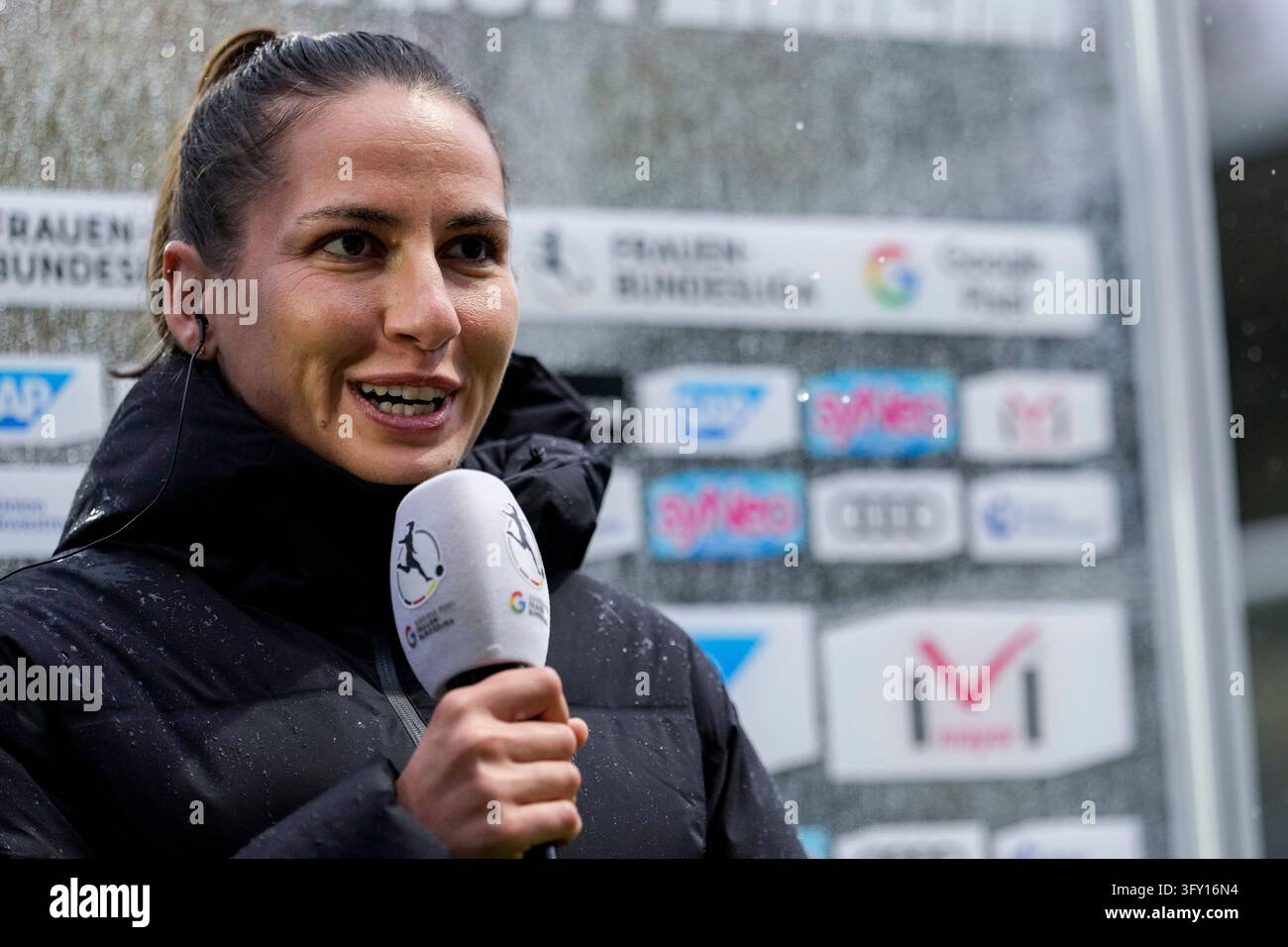 Eva-Maria Virsinger (Head Coach, TSG), single image, single photo ...